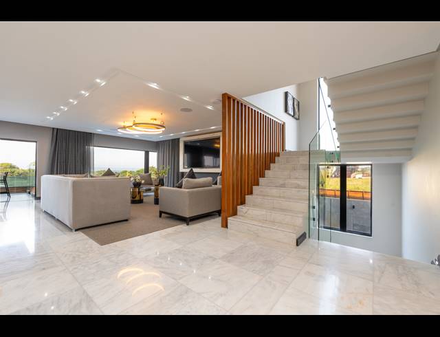 6 BEDROOM GATED ESTATE FOR SALE IN UMHLANGA CENTRAL